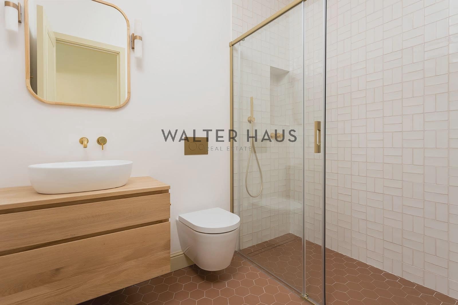 3 bedroom Flat for sale in Barcelona city - € 2,200,000 (Ref: 9697847)