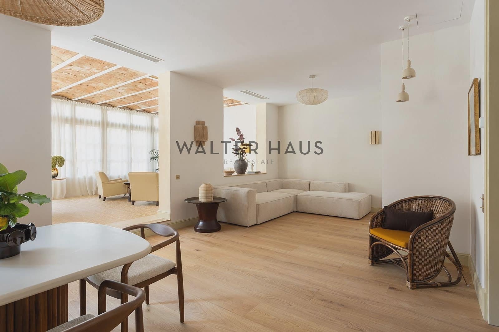 3 bedroom Flat for sale in Barcelona city - € 2,200,000 (Ref: 9697847)