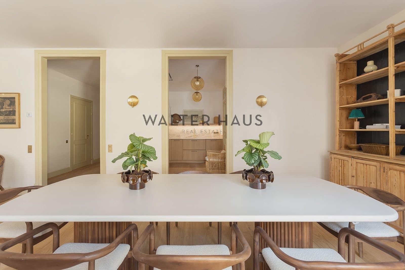 3 bedroom Flat for sale in Barcelona city - € 2,200,000 (Ref: 9697847)