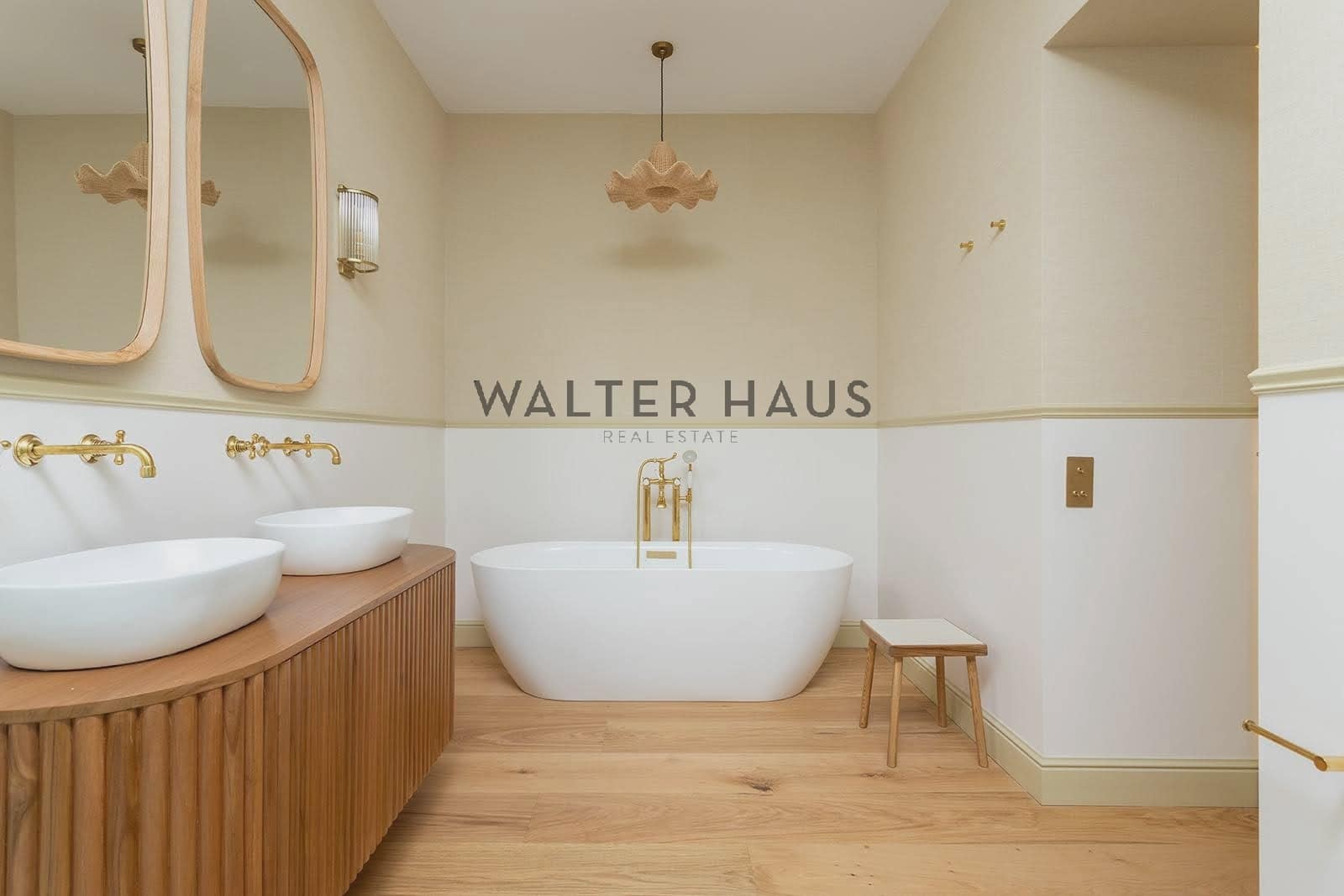 3 bedroom Flat for sale in Barcelona city - € 2,200,000 (Ref: 9697847)