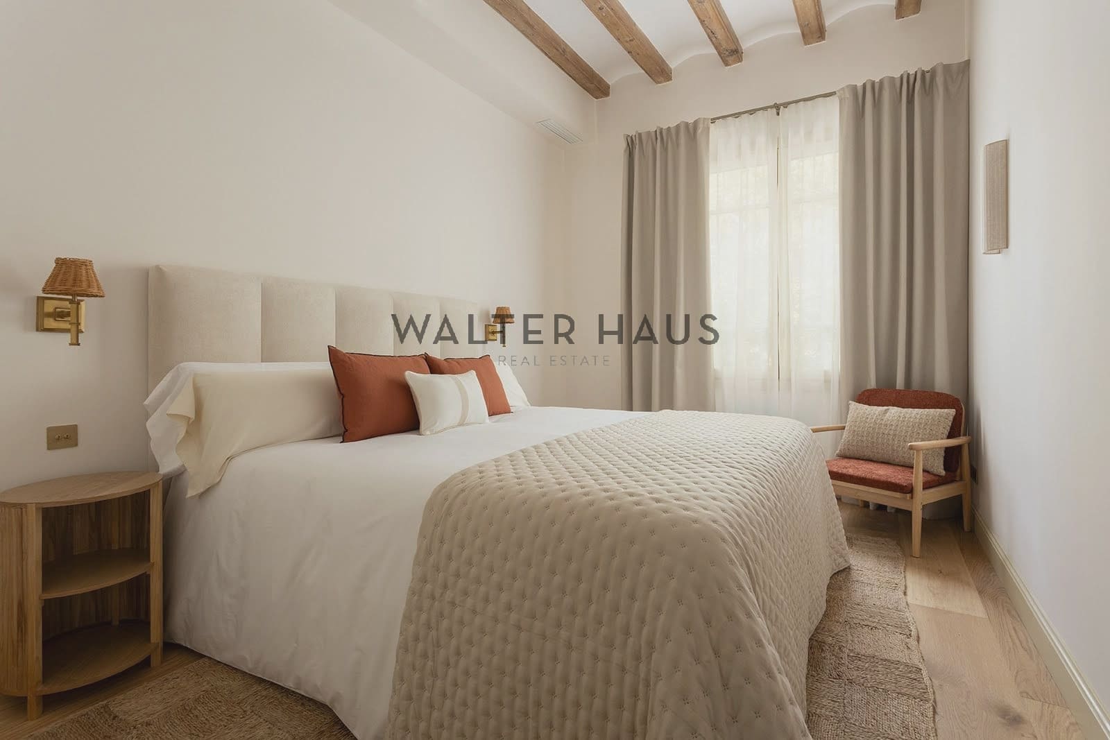 3 bedroom Flat for sale in Barcelona city - € 2,200,000 (Ref: 9697847)