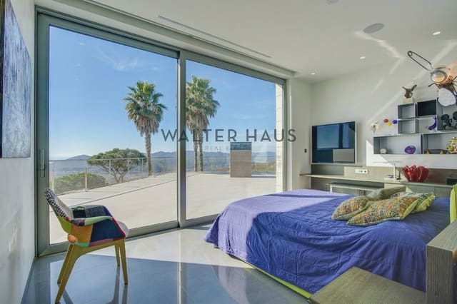 7 slaapkamer Villa te koop in Platja d'Aro, Castell-Platja d'Aro - € 8.800.000 (Ref: 9697848)