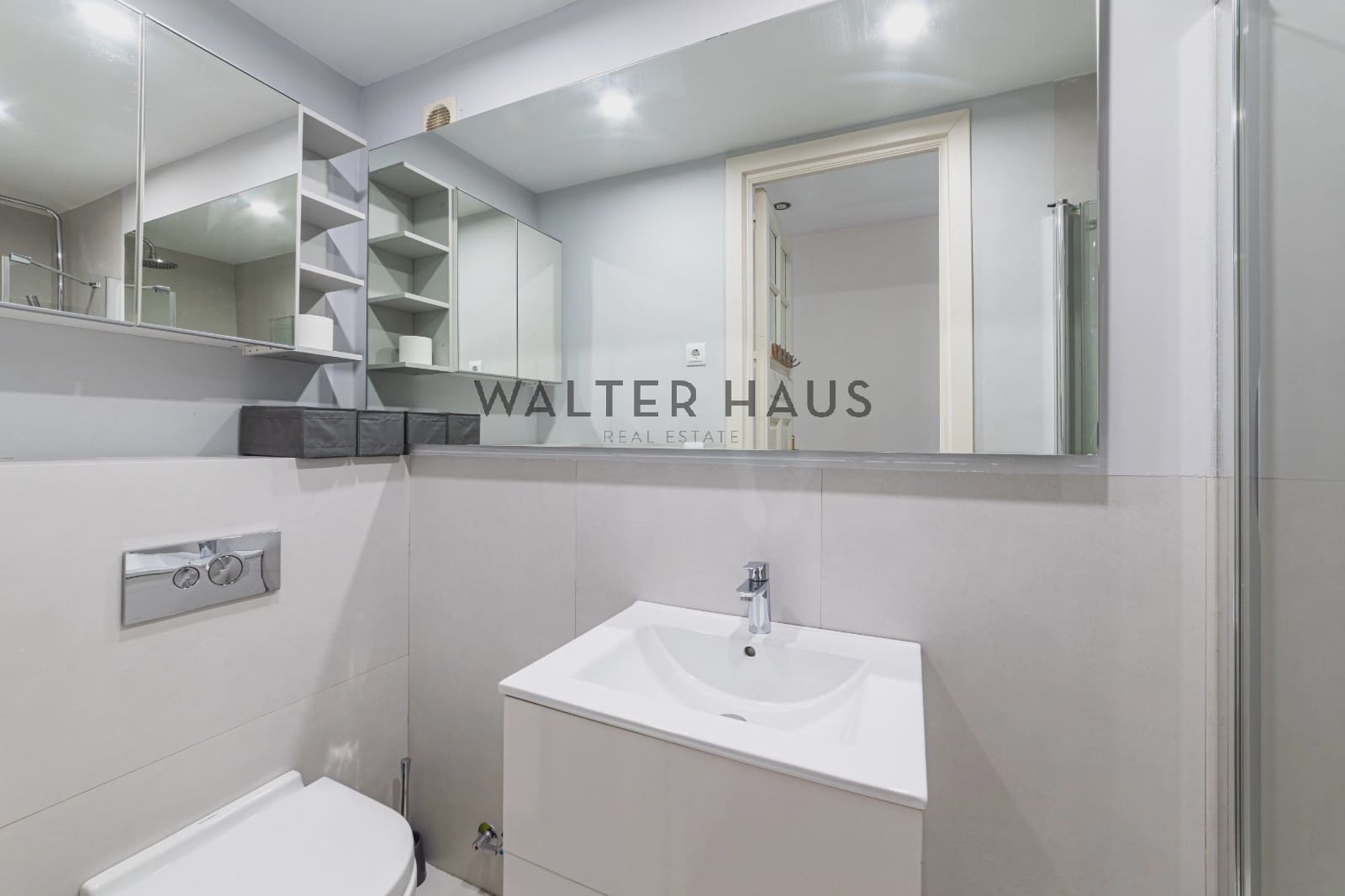 3 bedroom Penthouse for sale in Madrid city - € 1,500,000 (Ref: 9700096)