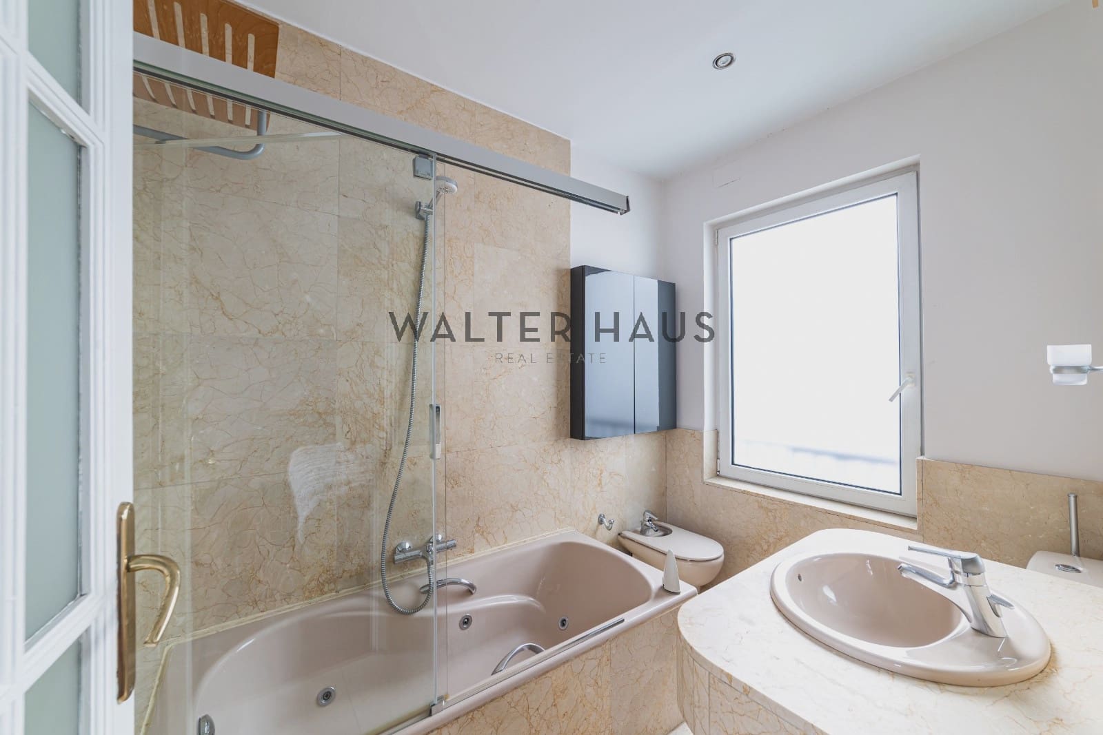 3 bedroom Penthouse for sale in Madrid city - € 1,500,000 (Ref: 9700096)