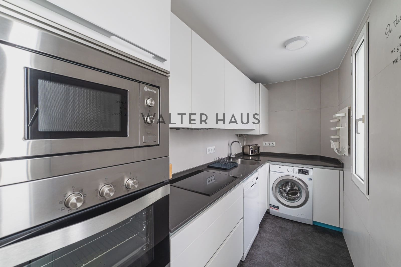 3 bedroom Penthouse for sale in Madrid city - € 1,500,000 (Ref: 9700096)