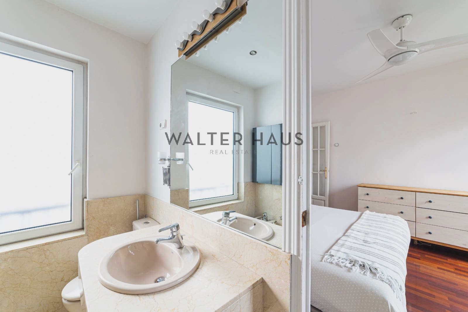 3 bedroom Penthouse for sale in Madrid city - € 1,500,000 (Ref: 9700096)