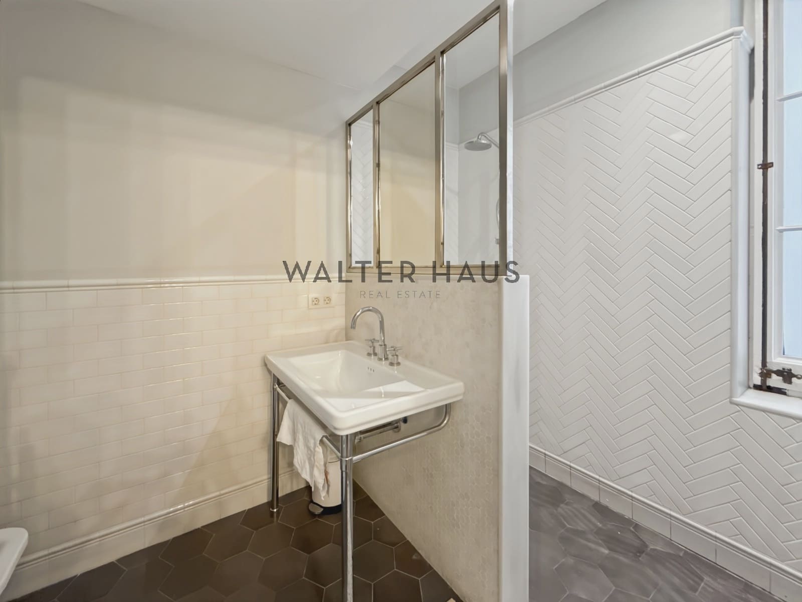 3 camera da letto Appartamento da affittare in Barcelona citta - 8.000 € (Rif: 9707973)