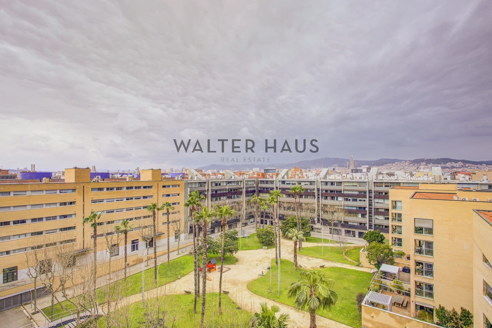 3 soveværelse Penthouse til salg i Barcelona by - € 950.000 (Ref: 9713269)