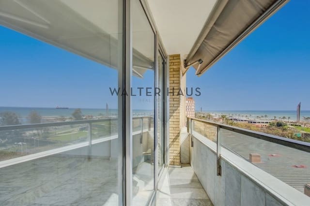 3 bedroom Penthouse for sale in La Vila Olímpica del Poblenou, Barcelona city - € 950,000 (Ref: 9713269)