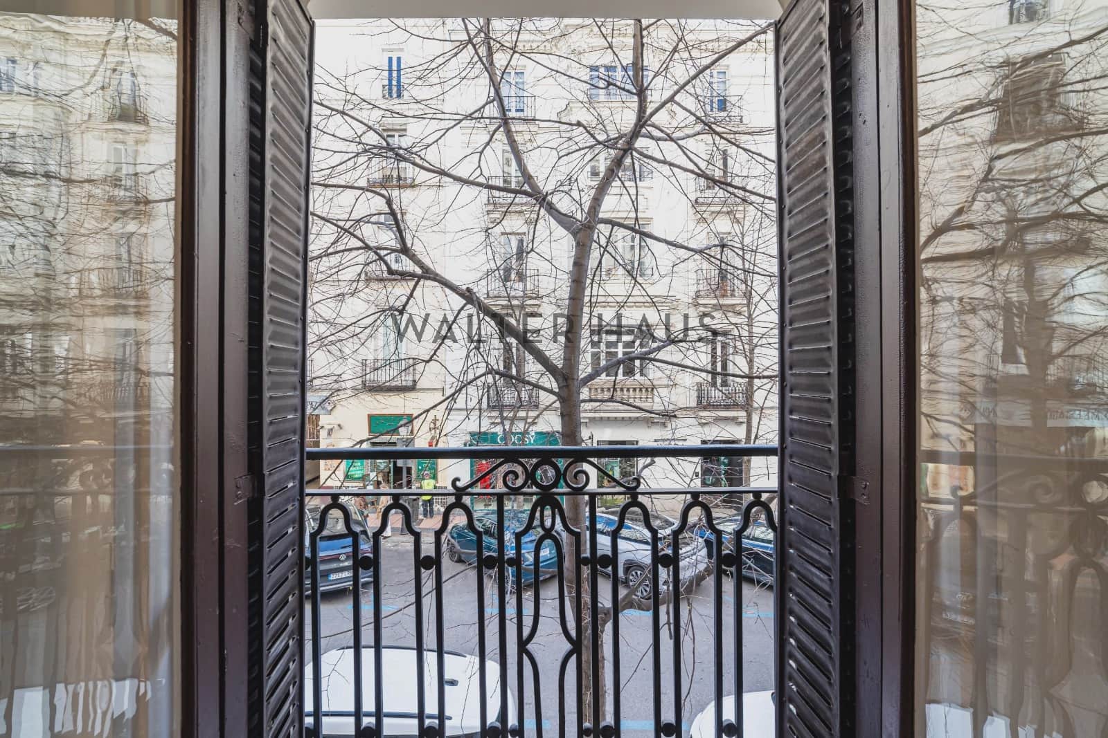 5 bedroom Flat for sale in Madrid city - € 1,670,780 (Ref: 9713527)