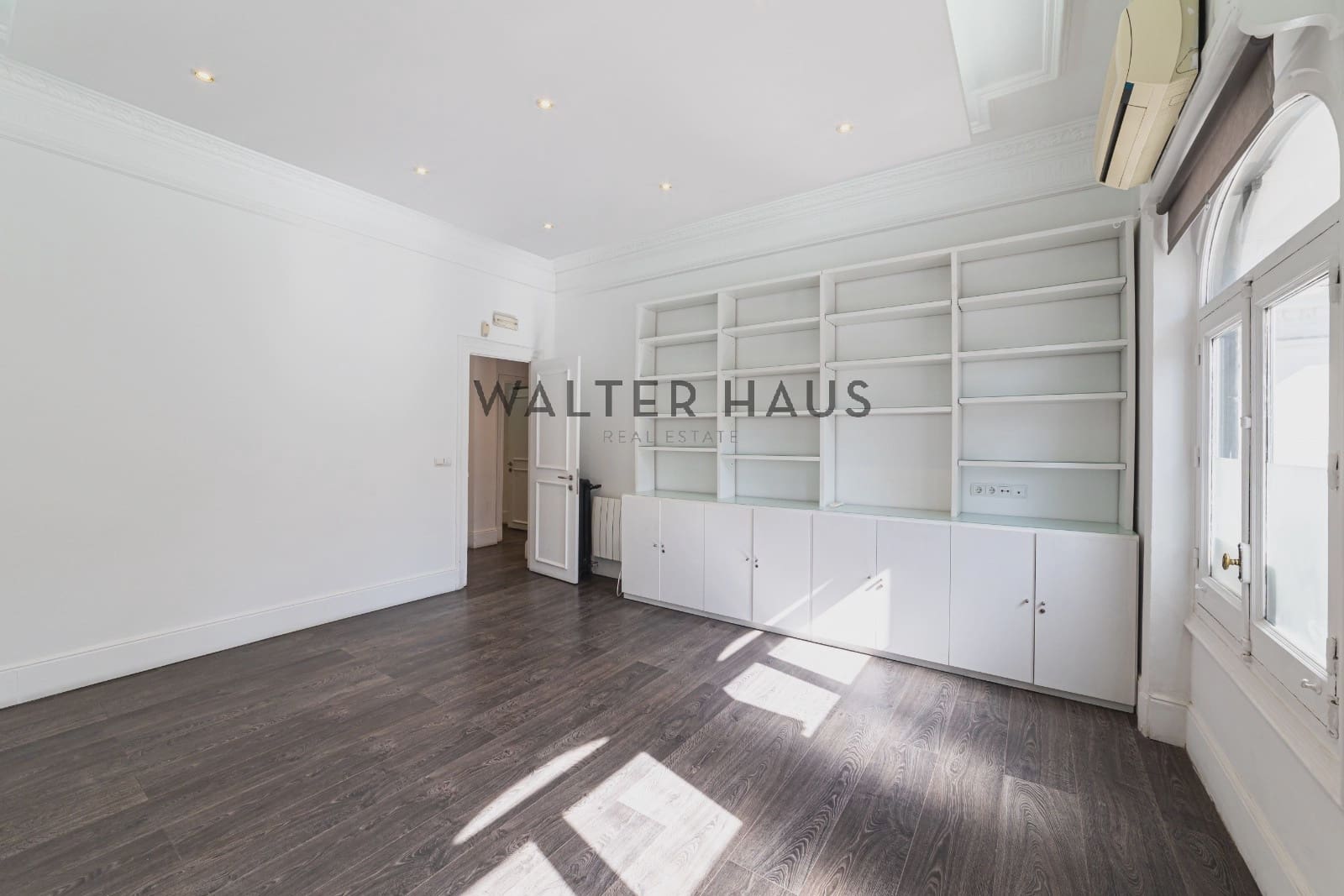 Office for rent in Madrid city - € 7,900 (Ref: 9715371)