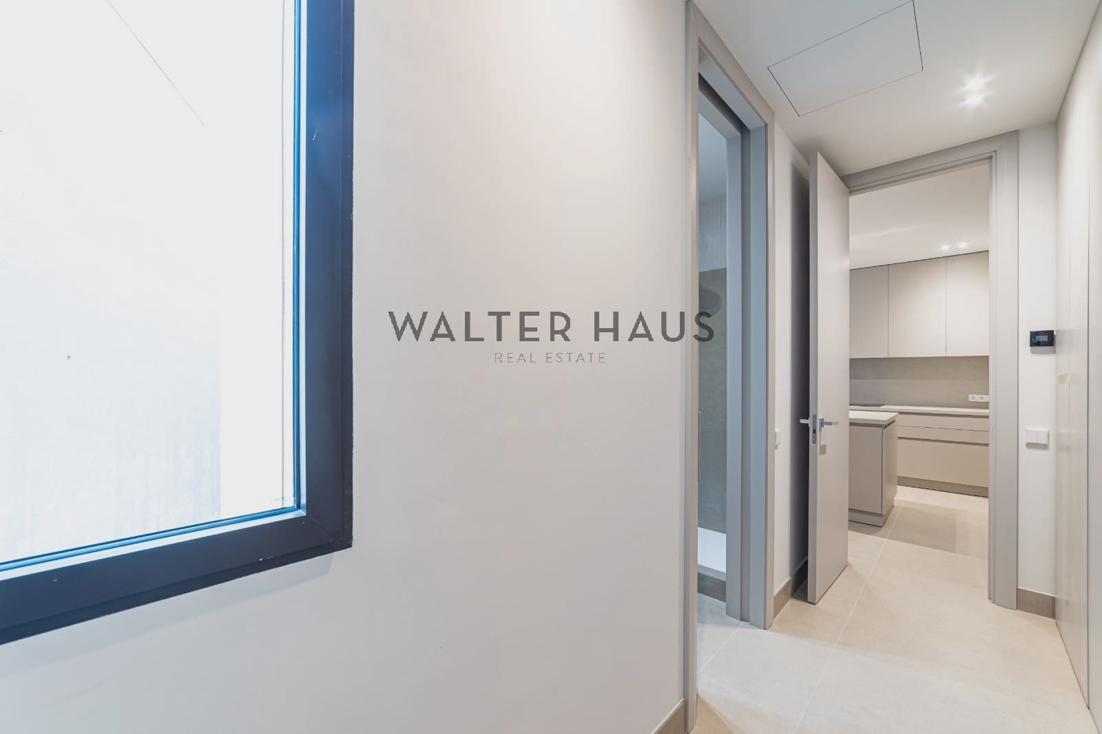 3 bedroom Flat for rent in Madrid city - € 10,000 (Ref: 9715665)