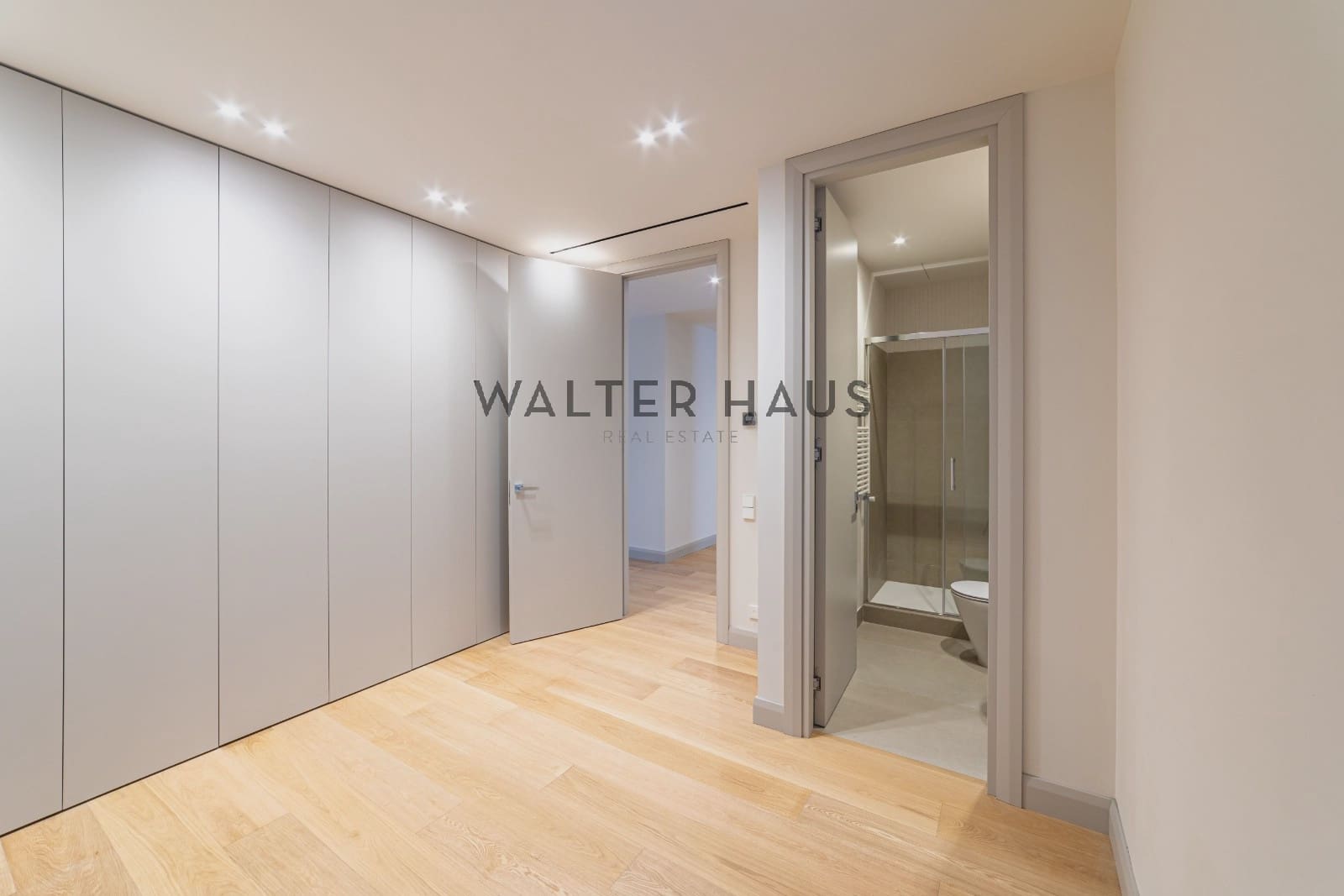 3 bedroom Flat for rent in Madrid city - € 10,000 (Ref: 9715665)