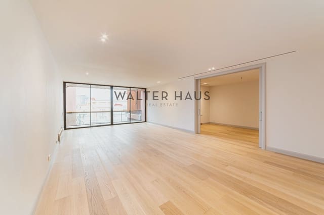 Appartement de 3 chambres à louer à Castellana, Madrid ville - 10 000 € (Ref: 9715665)