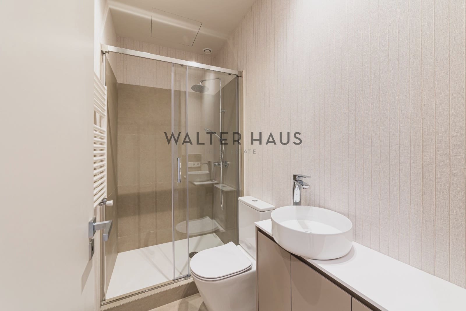 3 bedroom Flat for rent in Madrid city - € 10,000 (Ref: 9715665)