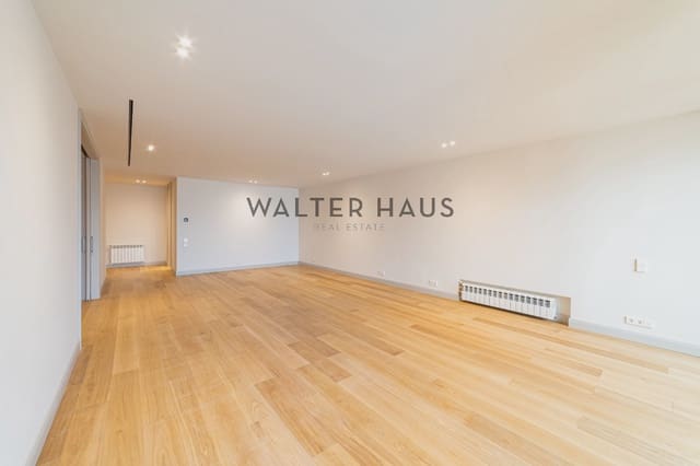 Appartement de 3 chambres à louer à Castellana, Madrid ville - 10 000 € (Ref: 9715665)