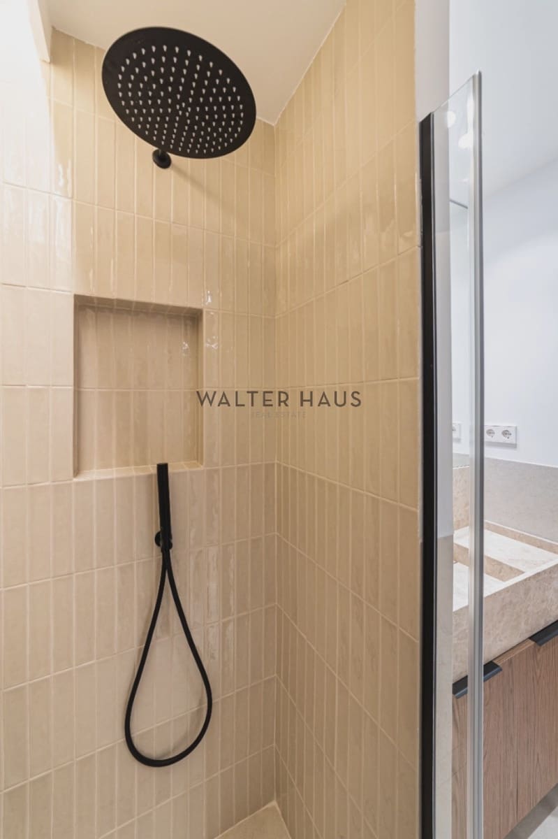 Piso de 3 habitaciones en Madrid ciudad en venta - 2.275.000 € (Ref: 9715666)