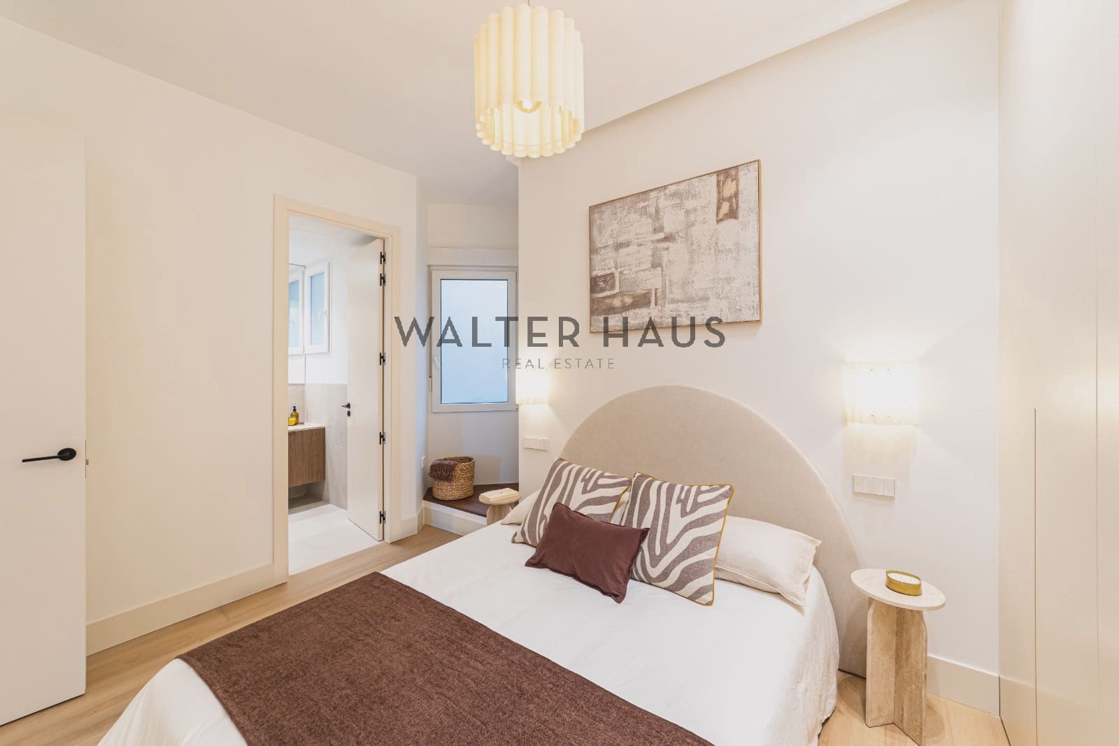 Piso de 3 habitaciones en Madrid ciudad en venta - 2.275.000 € (Ref: 9715666)