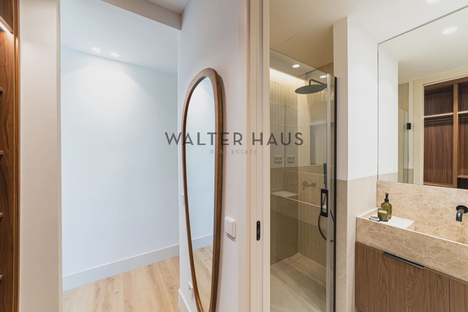 Piso de 3 habitaciones en Madrid ciudad en venta - 2.275.000 € (Ref: 9715666)