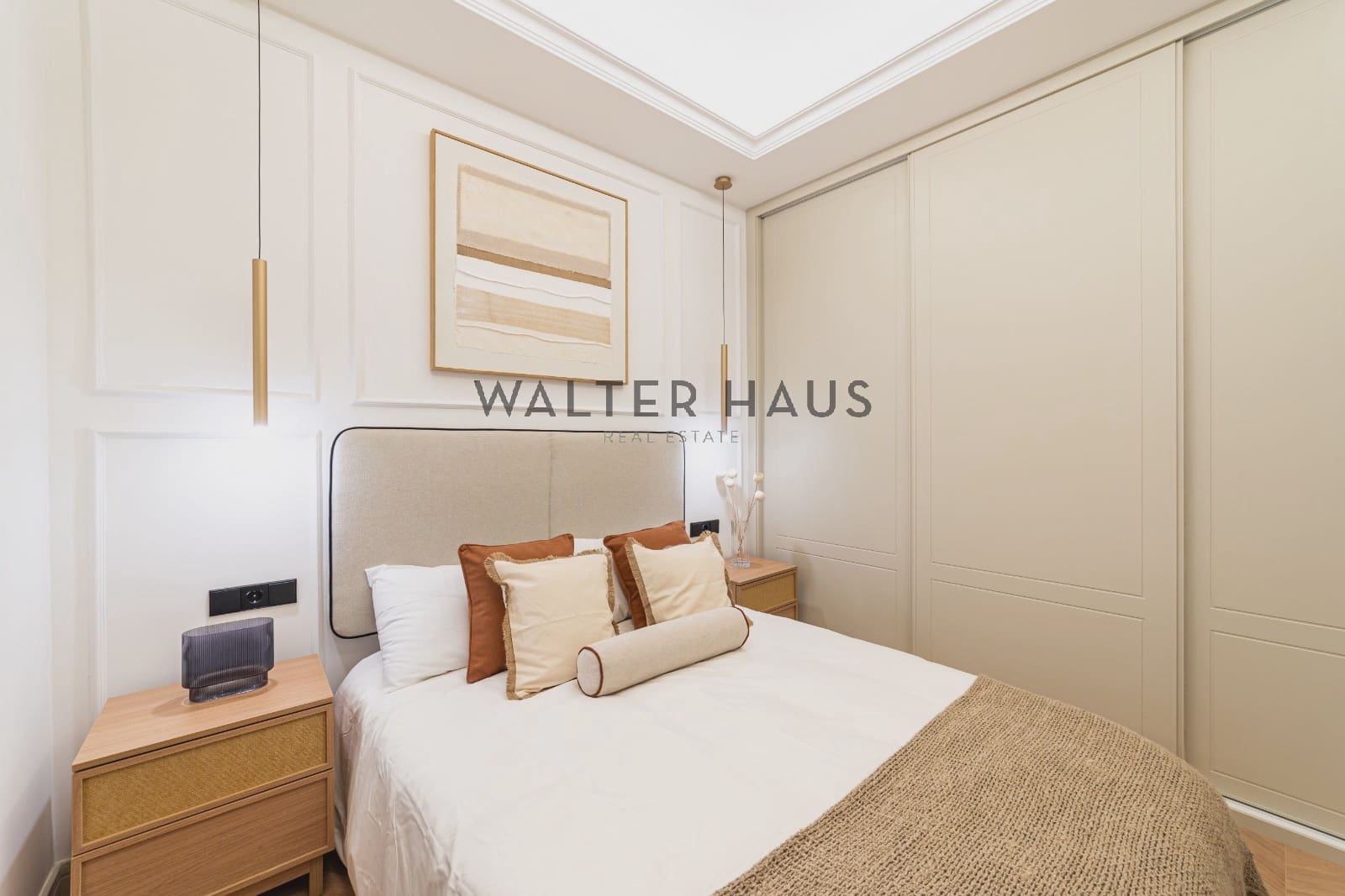 2 bedroom Flat for sale in Madrid city - € 1,590,000 (Ref: 9715667)