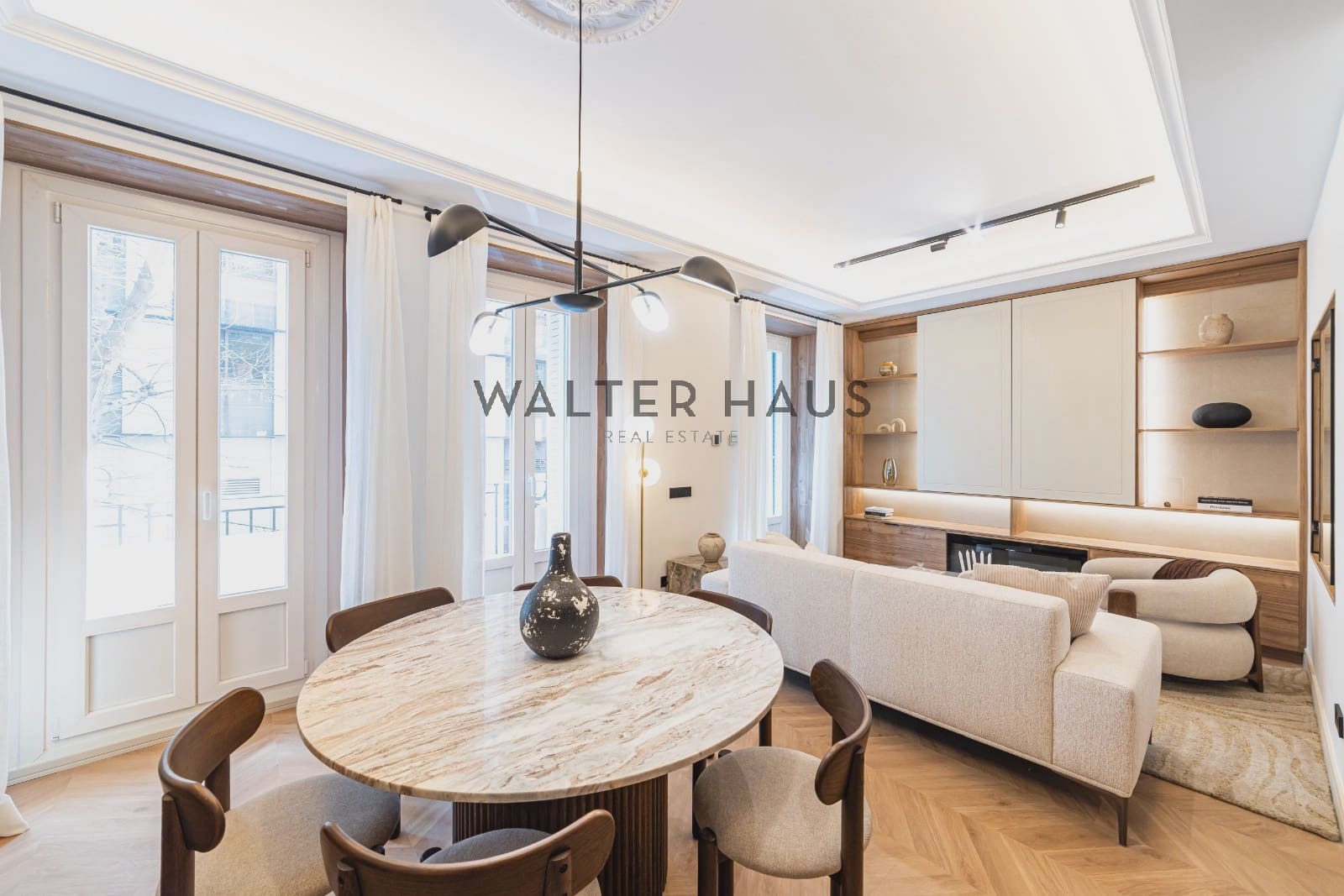 2 bedroom Flat for sale in Madrid city - € 1,590,000 (Ref: 9715667)