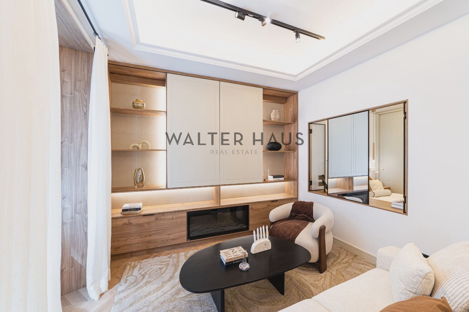 2 bedroom Flat for sale in Madrid city - € 1,590,000 (Ref: 9715667)