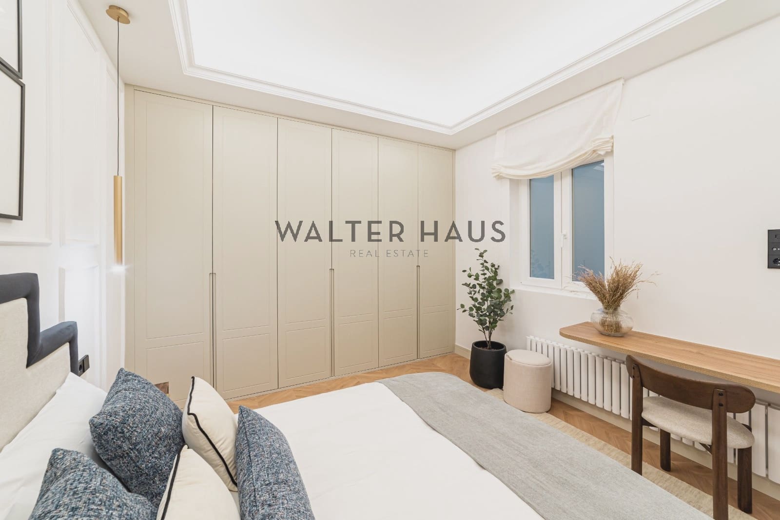 2 bedroom Flat for sale in Madrid city - € 1,590,000 (Ref: 9715667)