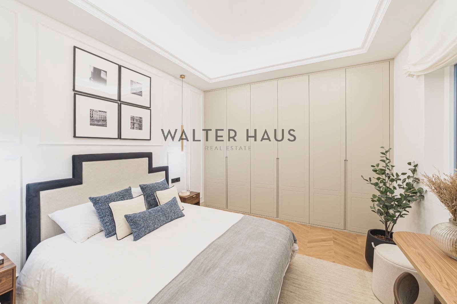 2 bedroom Flat for sale in Madrid city - € 1,590,000 (Ref: 9715667)