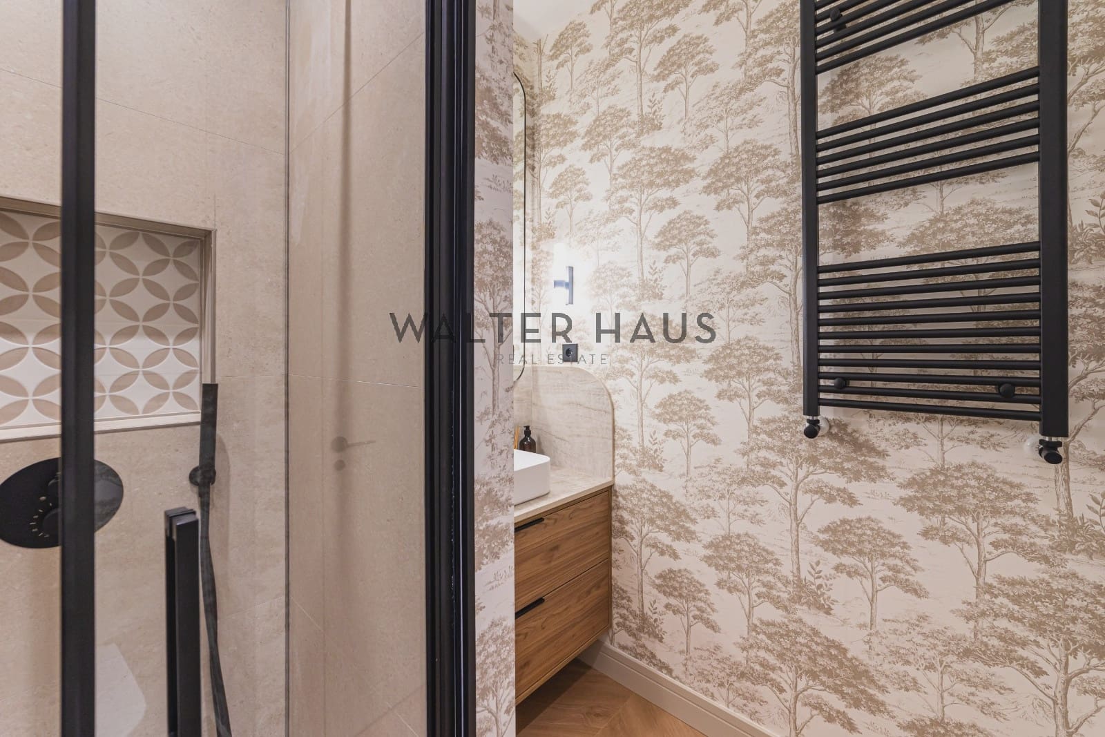 2 bedroom Flat for sale in Madrid city - € 1,590,000 (Ref: 9715667)