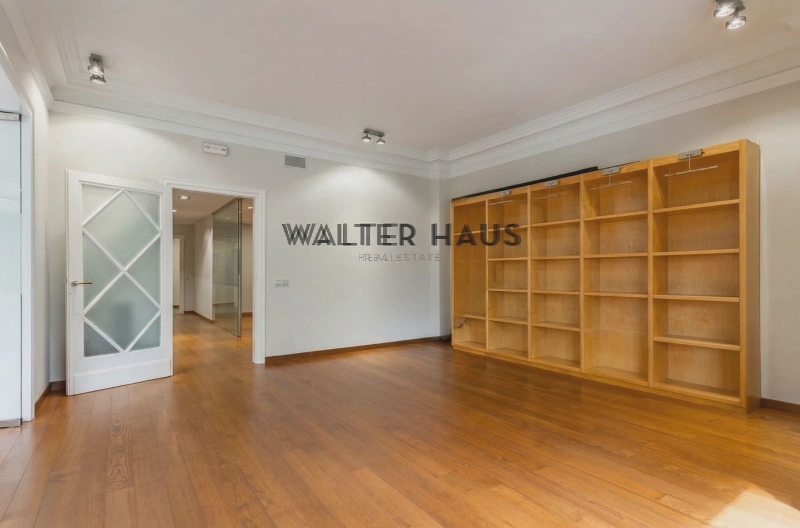 4 bedroom Flat for sale in Barcelona city - € 2,000,000 (Ref: 9715668)