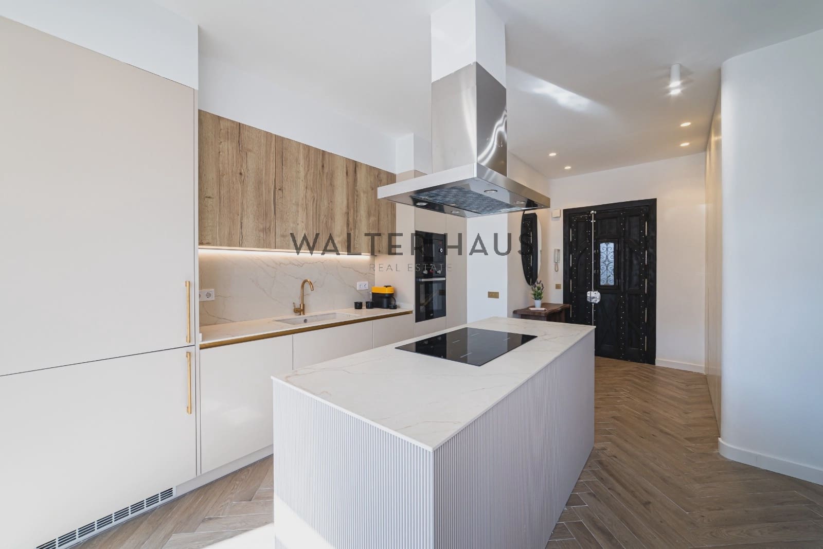 2 slaapkamer Penthouse te koop in Madrid stad - € 1.350.000 (Ref: 9716758)