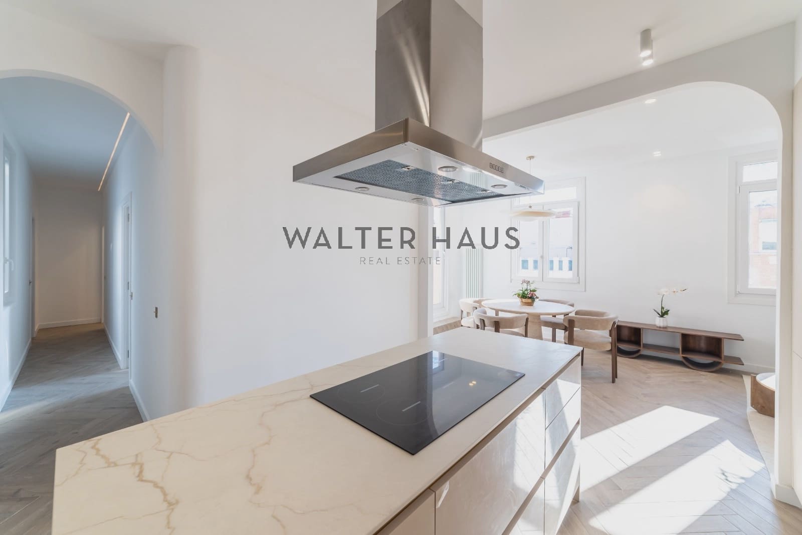 2 slaapkamer Penthouse te koop in Madrid stad - € 1.350.000 (Ref: 9716758)