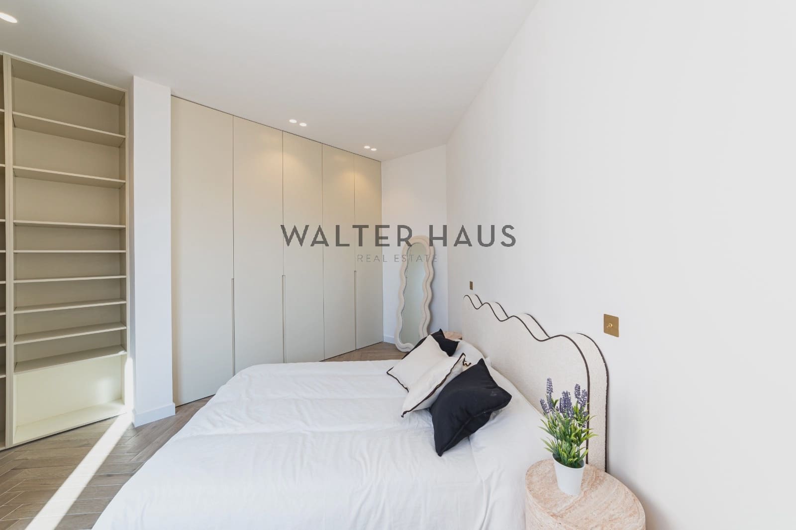 2 slaapkamer Penthouse te koop in Madrid stad - € 1.350.000 (Ref: 9716758)