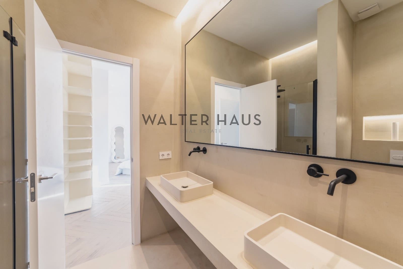 2 slaapkamer Penthouse te koop in Madrid stad - € 1.350.000 (Ref: 9716758)