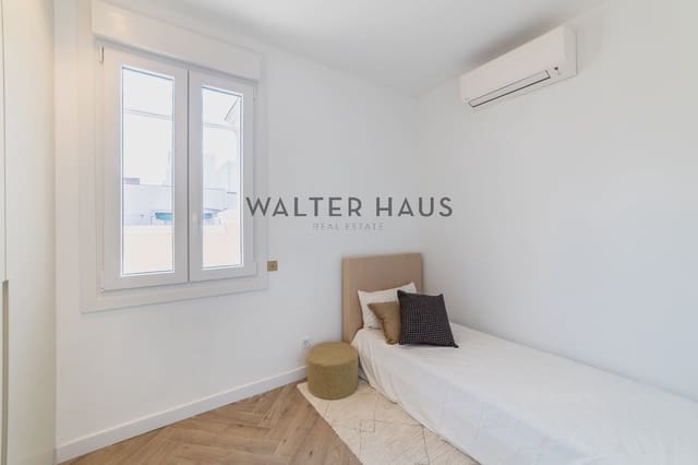 2 slaapkamer Penthouse te koop in Rios Rosas, Madrid stad - € 1.350.000 (Ref: 9716758)