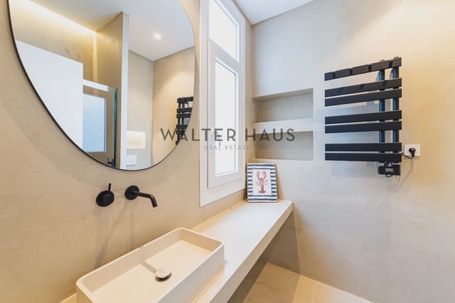 2 slaapkamer Penthouse te koop in Rios Rosas, Madrid stad - € 1.350.000 (Ref: 9716758)