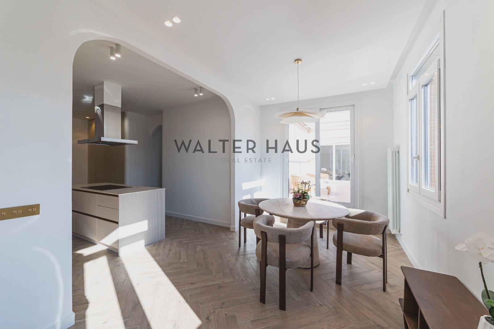 2 slaapkamer Penthouse te koop in Madrid stad - € 1.350.000 (Ref: 9716758)