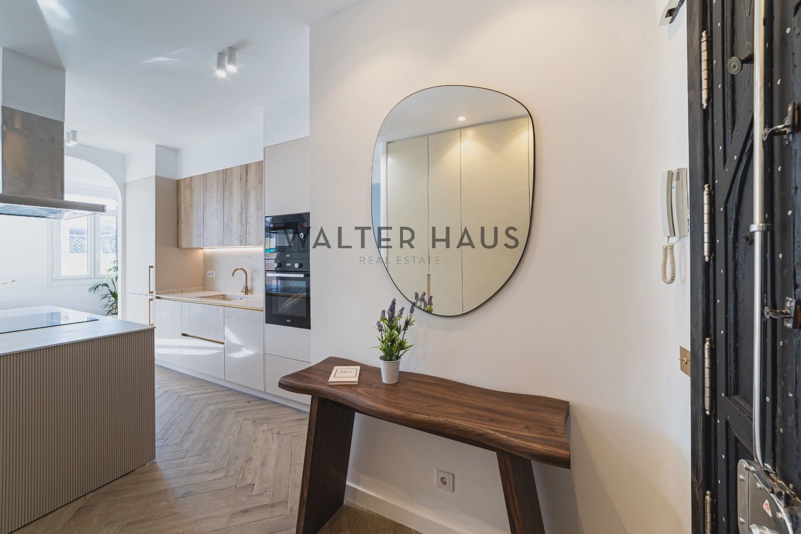 2 slaapkamer Penthouse te koop in Madrid stad - € 1.350.000 (Ref: 9716758)