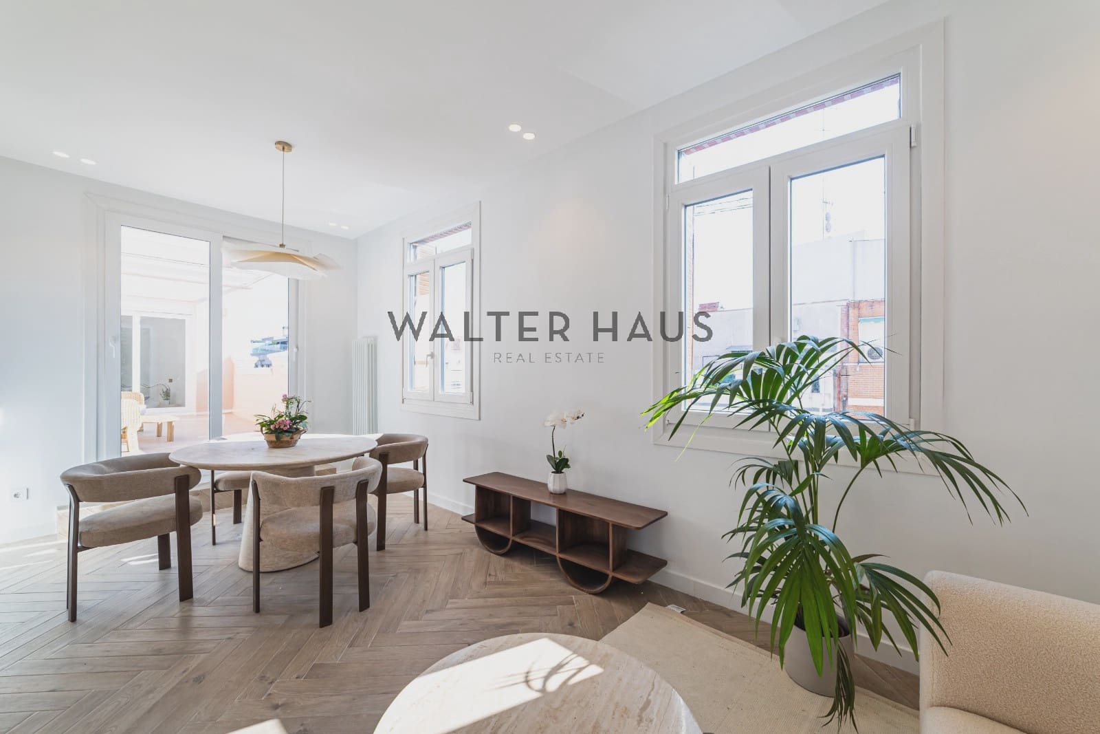 2 slaapkamer Penthouse te koop in Madrid stad - € 1.350.000 (Ref: 9716758)