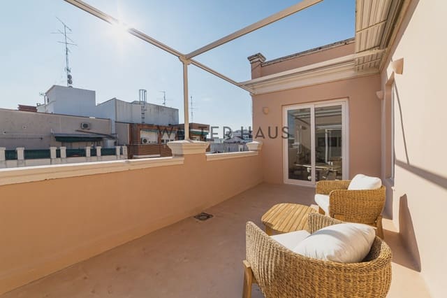 2 slaapkamer Penthouse te koop in Rios Rosas, Madrid stad - € 1.350.000 (Ref: 9716758)
