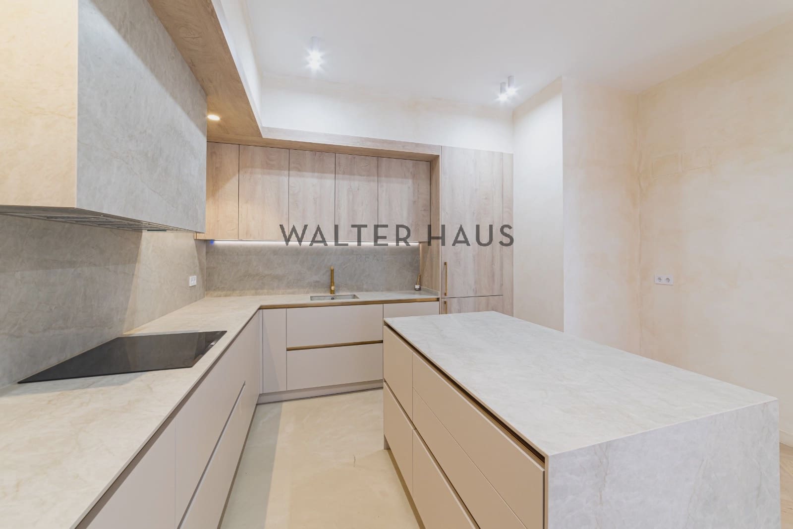 3 quarto Apartamento para venda em Madrid cidade - 1 390 000 € (Ref: 9720475)