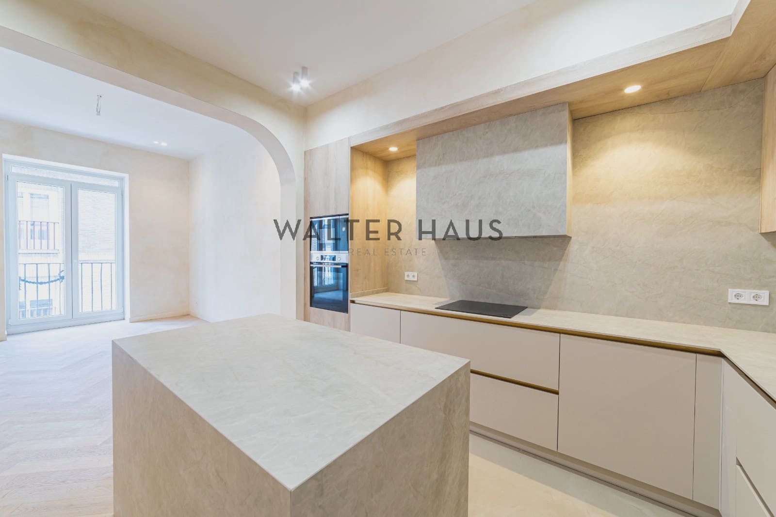 3 quarto Apartamento para venda em Madrid cidade - 1 390 000 € (Ref: 9720475)