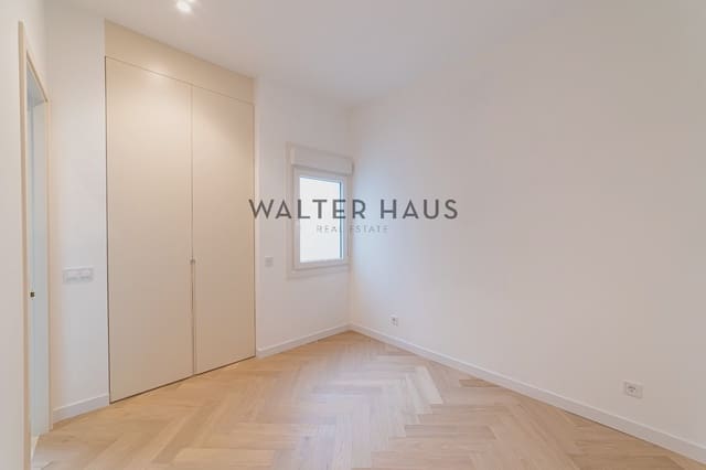 3 slaapkamer Flat te koop in Universidad, Madrid stad - € 1.390.000 (Ref: 9720475)