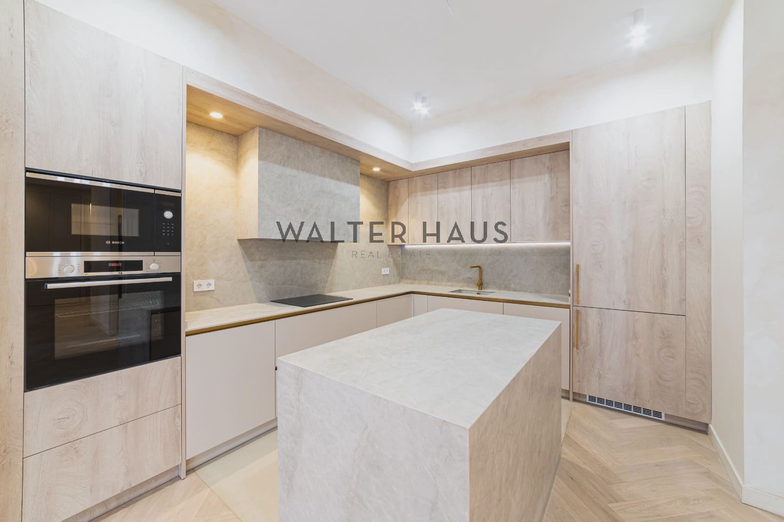 3 quarto Apartamento para venda em Madrid cidade - 1 390 000 € (Ref: 9720475)