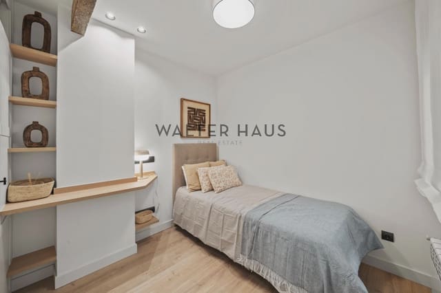 Piso de 3 habitaciones en Argüelles, Madrid ciudad en venta - 1.200.000 € (Ref: 9723532)