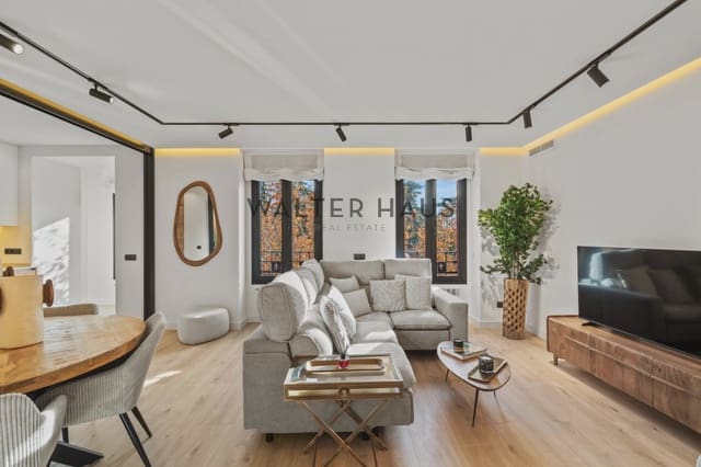 Piso de 3 habitaciones en Argüelles, Madrid ciudad en venta - 1.200.000 € (Ref: 9723532)