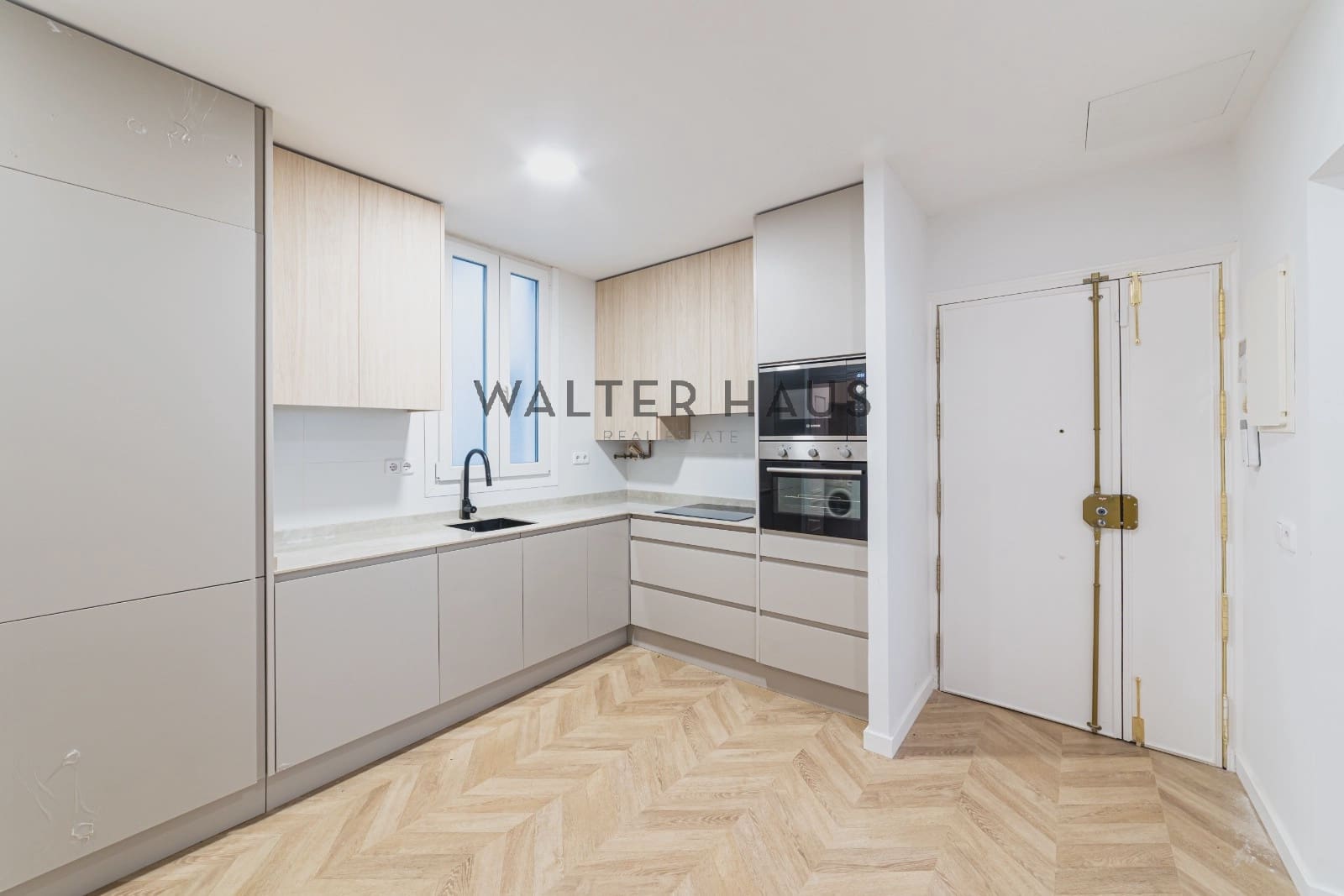 3 sovrum Lägenhet till salu i Madrid stad - 968 000 € (Ref: 9723870)