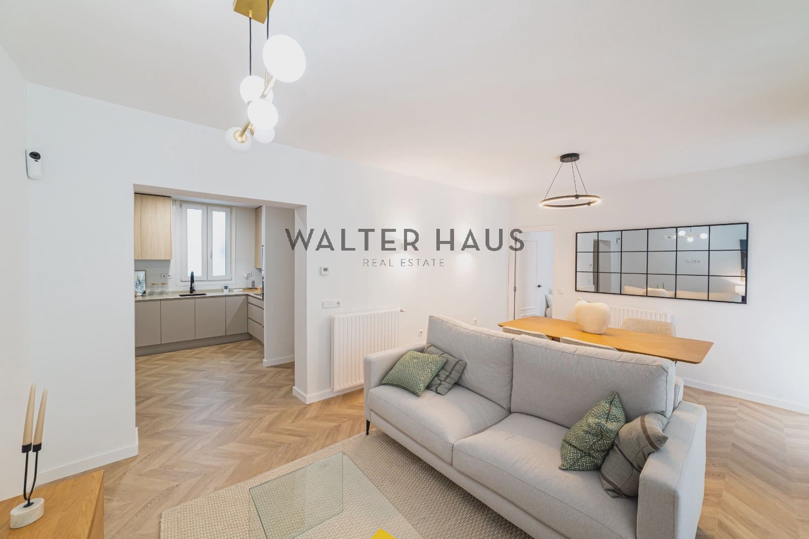3 bedroom Flat for sale in Madrid city - € 968,000 (Ref: 9723870)