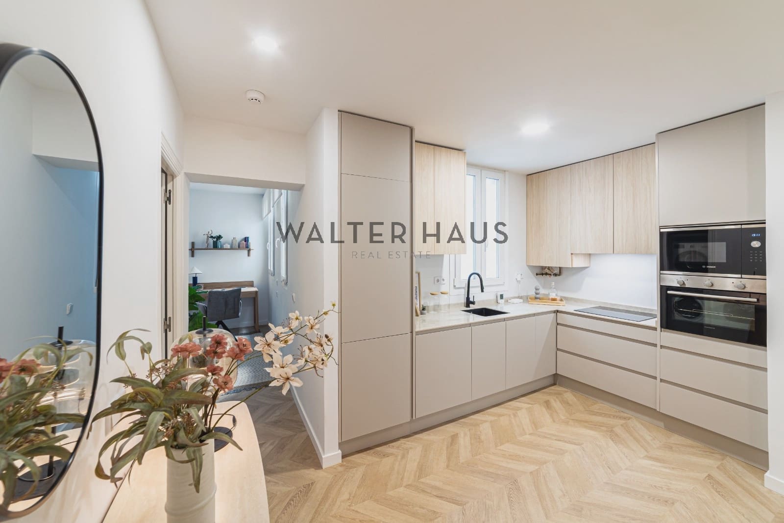 3 bedroom Flat for sale in Madrid city - € 968,000 (Ref: 9723870)