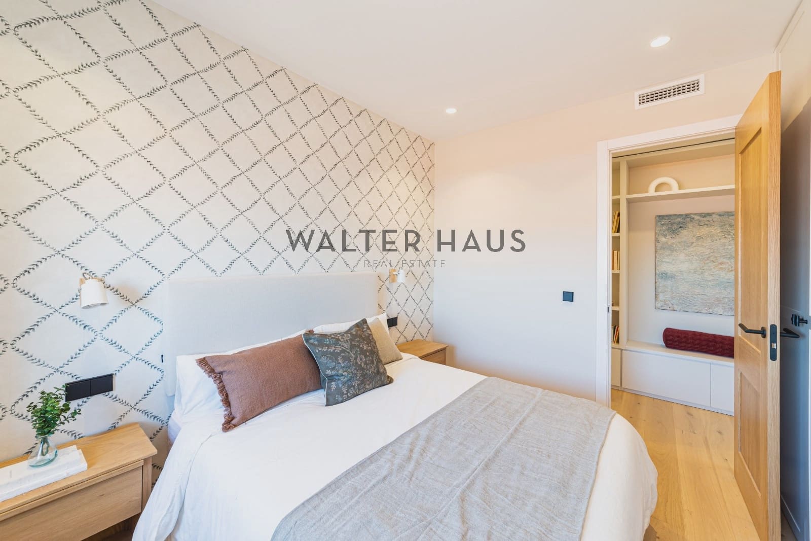 3 bedroom Penthouse for sale in Madrid city - € 1,225,000 (Ref: 9725008)